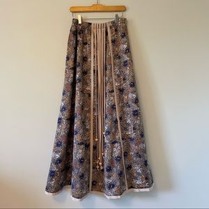 Vintage maxi skirt with tassels . S
